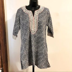 ROBERTA FREYMANN  BLUE WHITE RED EMBROIDERED TUNIC Size S
